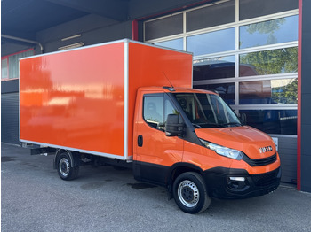 Carrinha de contentor IVECO Daily 35s14