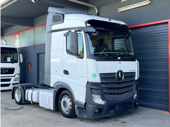 Tractor MERCEDES-BENZ Actros 1843