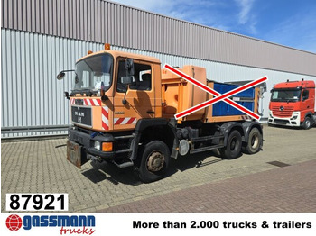 Caminhão chassi MAN F90