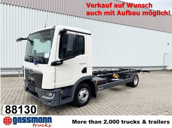 Caminhão chassi MAN TGL 8.160