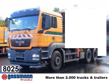 Caminhão chassi MAN TGS 26.400