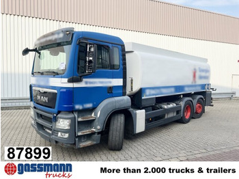 Caminhão tanque MAN TGS 26.400