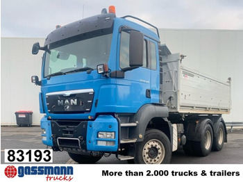 Caminhão basculante MAN TGS 26.440