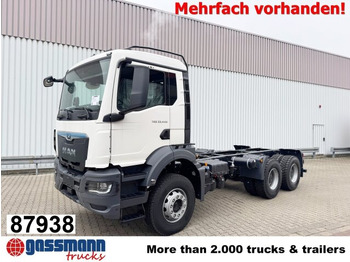 Caminhão chassi MAN TGS 33.440
