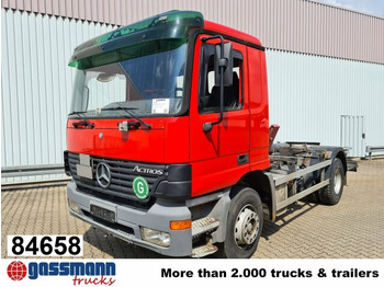 Caminhão chassi MERCEDES-BENZ Actros 1835
