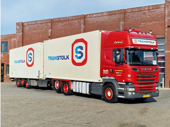 Caminhão frigorífico SCANIA R 580