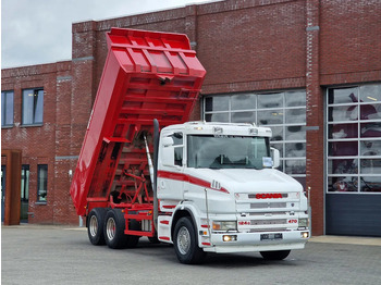 Caminhão basculante SCANIA T124