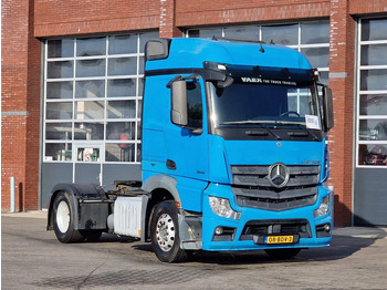 Tractor MERCEDES-BENZ Actros 1842