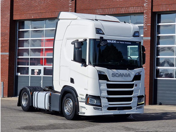 Tractor SCANIA R 450