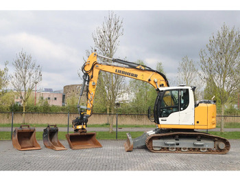 Escavadora de rastos LIEBHERR R 914