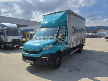 Caminhão com lona IVECO Daily 70c21