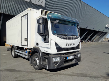 Caminhão furgão IVECO