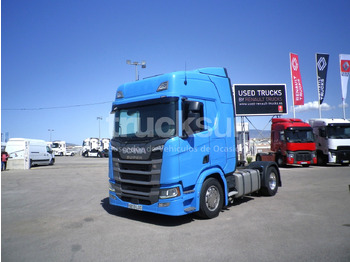 Tractor SCANIA R 450