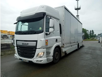 Caminhão furgão DAF CF 400