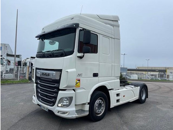Tractor DAF XF 105 460