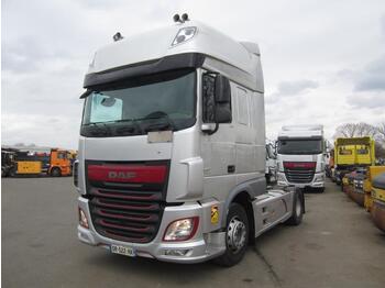 Tractor DAF XF 105 510