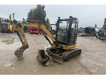 Mini escavadeira CATERPILLAR 302.7DCR