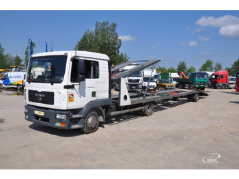 Caminhão transporte de veículos MAN TGL 8.240