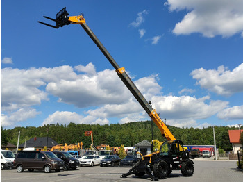 Empilhador telescópico HAULOTTE