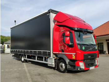 Caminhão com lona VOLVO FL12 240