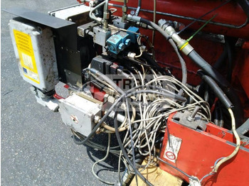 Peça de reposição de Grua para caminhão Grúa F270/300AXP.25 solo para recambios: foto 3