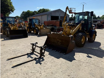 Carregadeira de rodas CATERPILLAR 908H