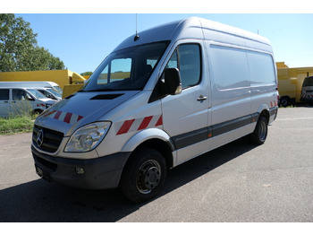 Furgão MERCEDES-BENZ Sprinter 519