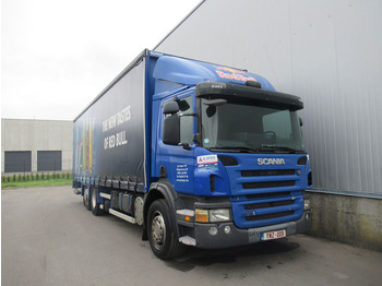 Caminhão com lona SCANIA P 310