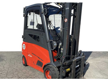 Empilhadeira elétrica LINDE E20