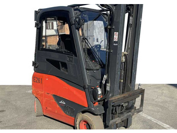 Empilhadeira elétrica LINDE E20