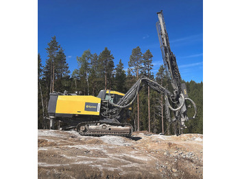 Máquina de perfuração EPIROC