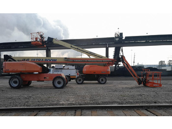 Pá carregadora telescópica JLG