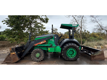 Carregadeira JOHN DEERE