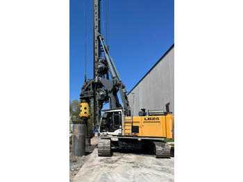 Bate estaca LIEBHERR