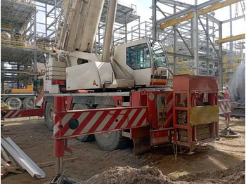 Locação de Liebherr LTM 1055-3.2 Liebherr LTM 1055-3.2: foto 4
