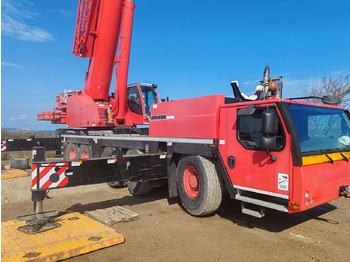 Guindaste móvel LIEBHERR LTM 1160