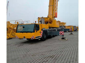 Guindaste móvel LIEBHERR