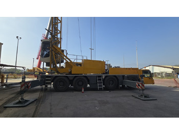 Guindaste móvel LIEBHERR MK 88