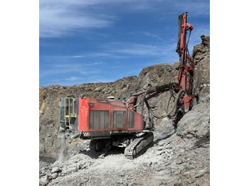 Máquina de perfuração SANDVIK