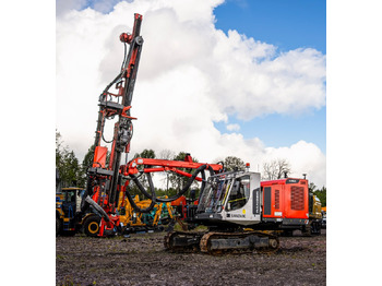 Máquina de perfuração SANDVIK