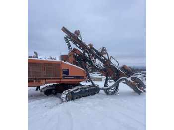 Máquina de perfuração TAMROCK