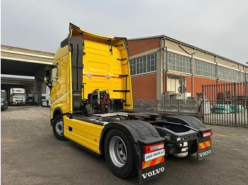 Locação de Volvo FH500 Volvo FH500: foto 2