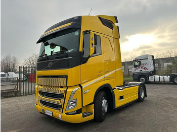 Tractor VOLVO FH 500