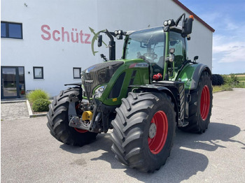Trator FENDT 720 Vario