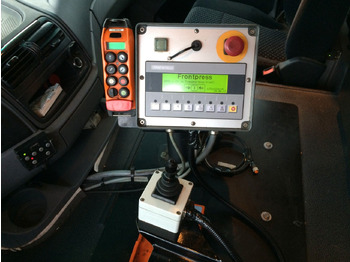 Caminhão de lixo Mercedes-Benz Actros 2532 MP 3 Faun Frontlader 533 Waage Mercedes-Benz Actros 2532 MP 3 Faun Frontlader 533 Waage: foto 5