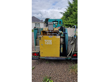 Caminhão para drenagem de lavatórios Mallaghan Toilet truck TSU 4500: foto 2
