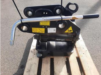 Locação de  Rädlinger Tilt 5 - 10 to Powertilt Minibagger Schwenkmotor Cat Rädlinger Tilt 5 - 10 to Powertilt Minibagger Schwenkmotor Cat: foto 3