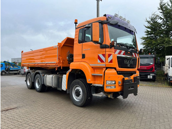 Locação de MAN TG-S 33.440 AK 6x6 3-Achs Allradkipper  MAN TG-S 33.440 AK 6x6 3-Achs Allradkipper: foto 2