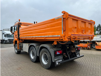 Locação de MAN TG-S 33.440 AK 6x6 3-Achs Allradkipper  MAN TG-S 33.440 AK 6x6 3-Achs Allradkipper: foto 3