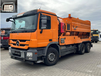 Caminhão limpa fossa MERCEDES-BENZ Actros 2546